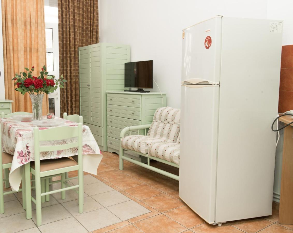 Stavros In Appartement *